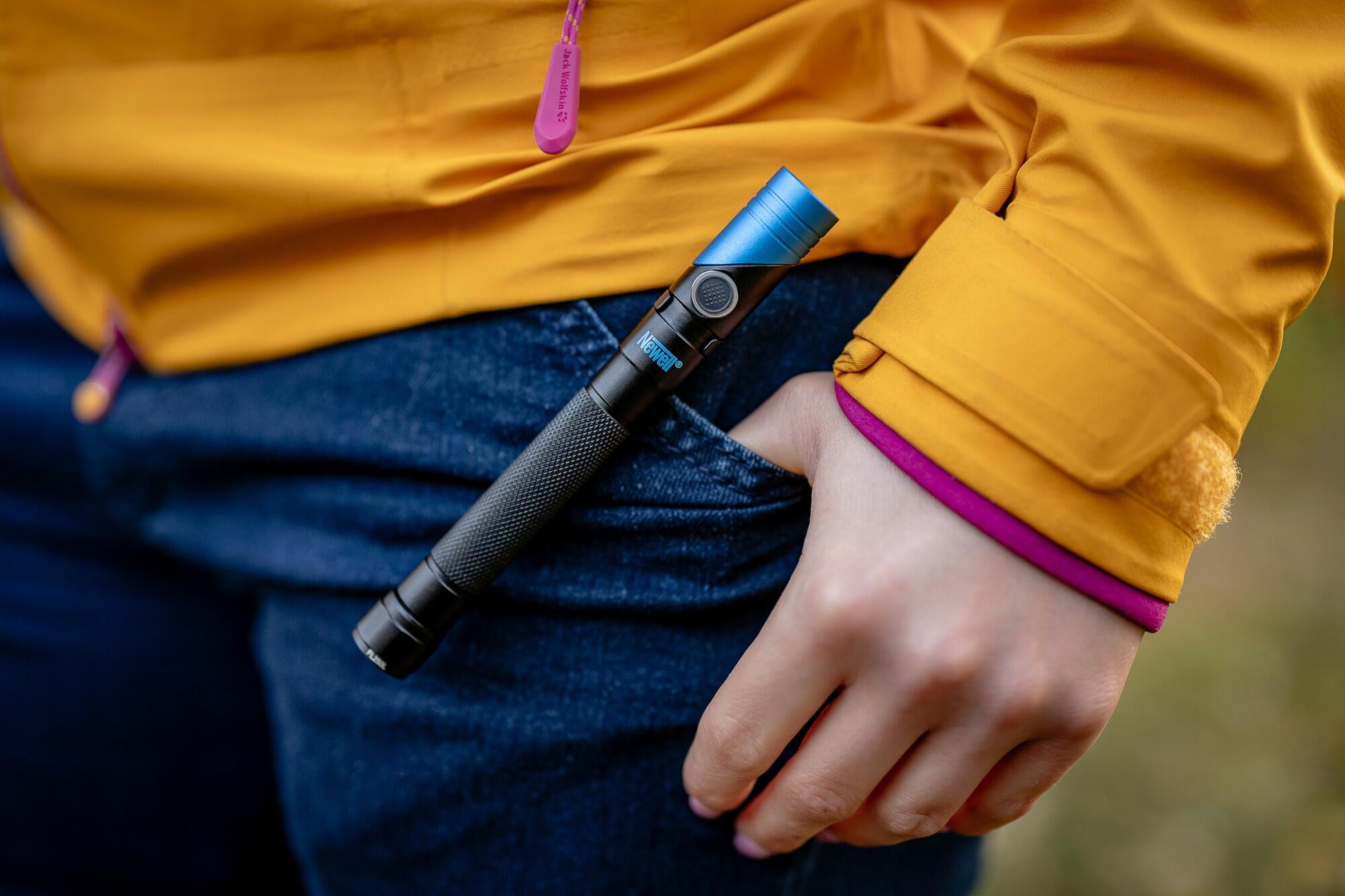 Latarka turystyczna Newell FL250L USB-C 6/7