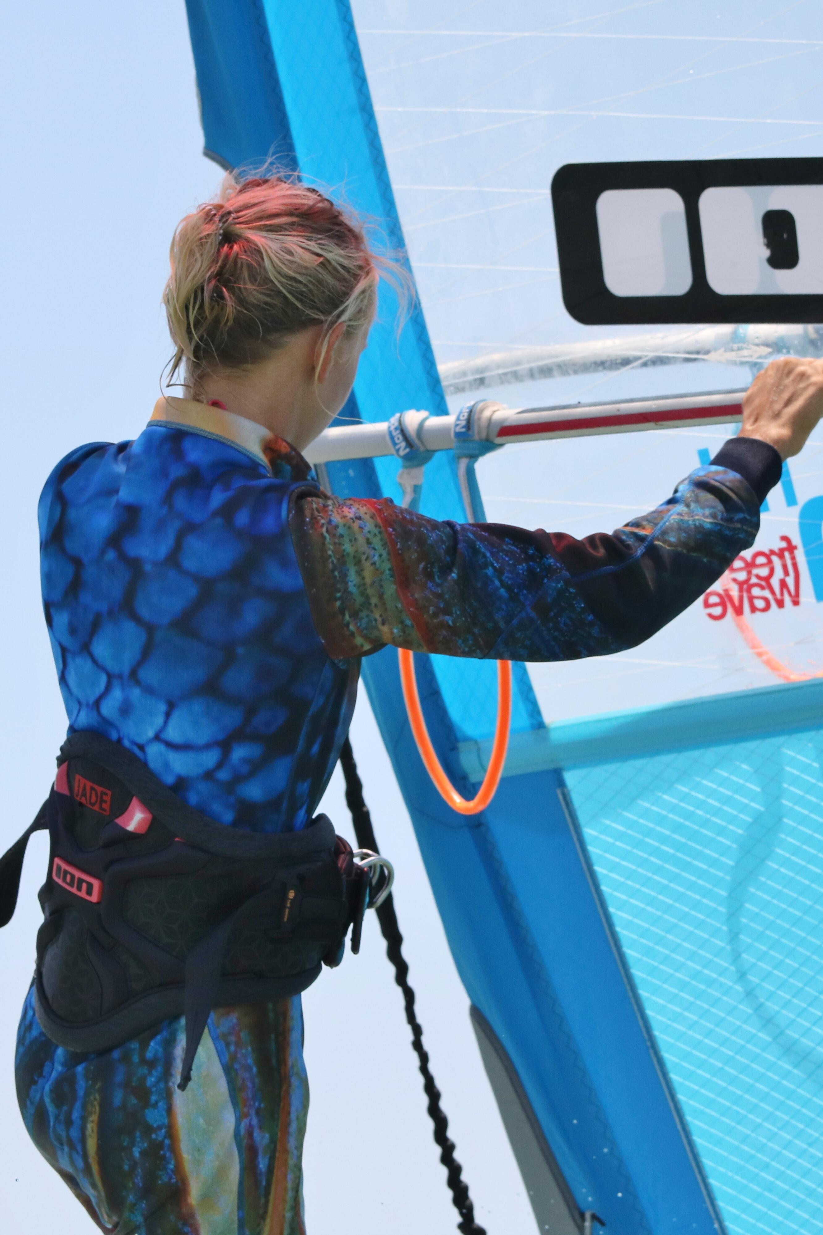 #neoprenefree Tuta integrale per sport acquatici  “Haute Fugu Cuisine“ 6/7