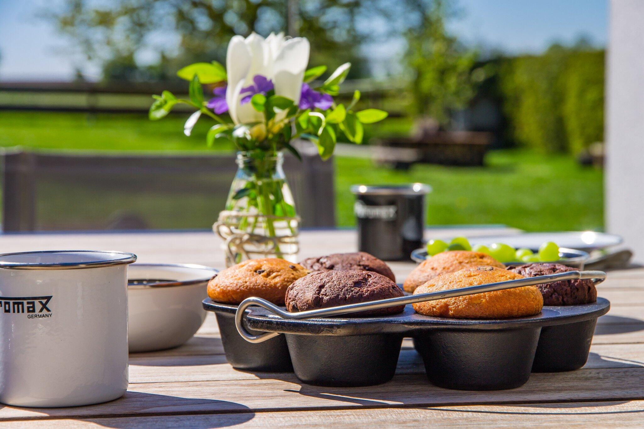 Petromax Teglia per muffin in ghisa 4/6