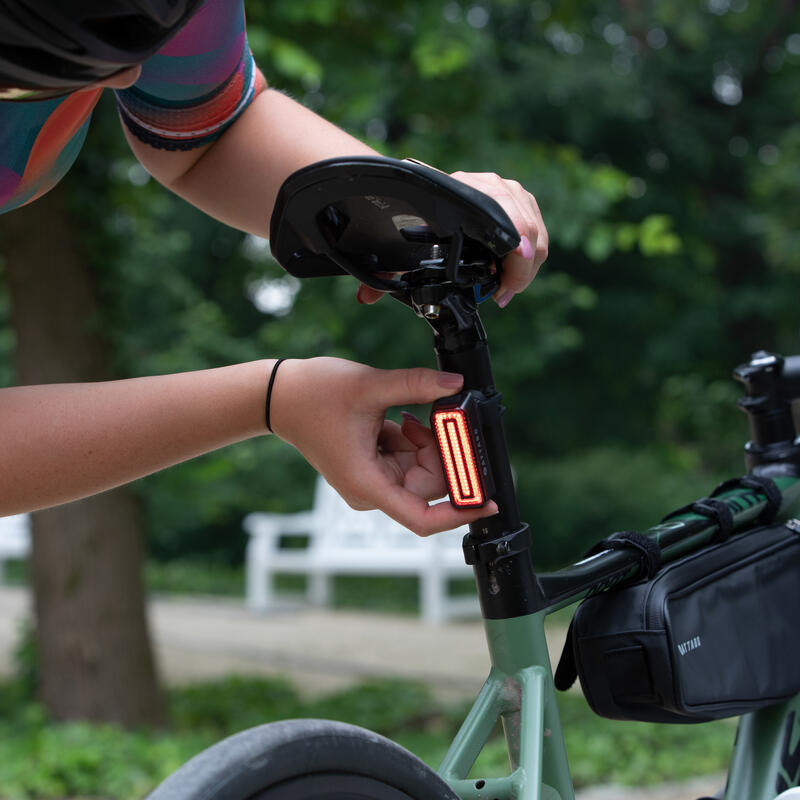 Lumină spate pentru bicicletă ATTABO LUCID 100