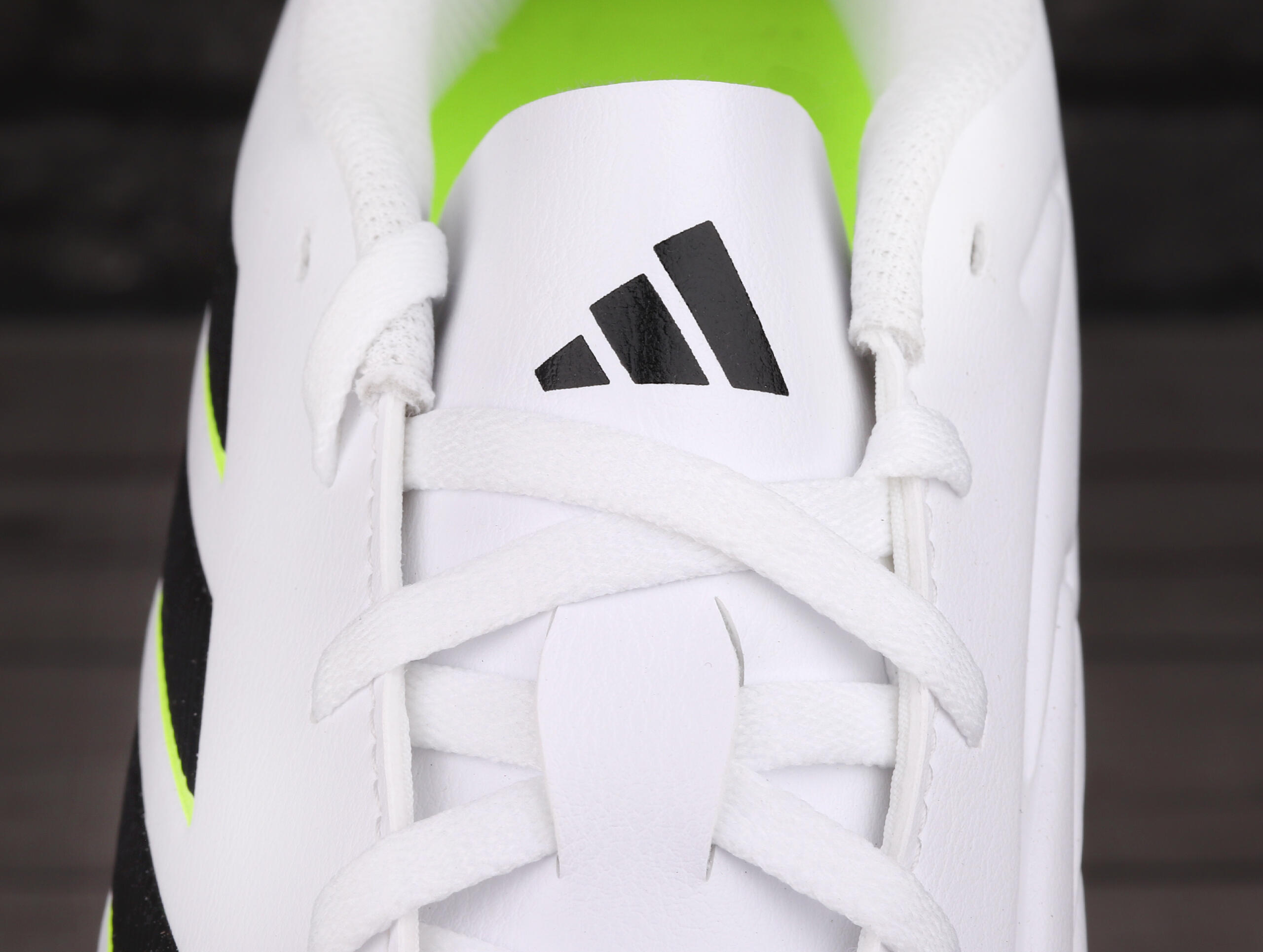 De ultieme gids voor het kiezen van de perfecte voetbalschoenen