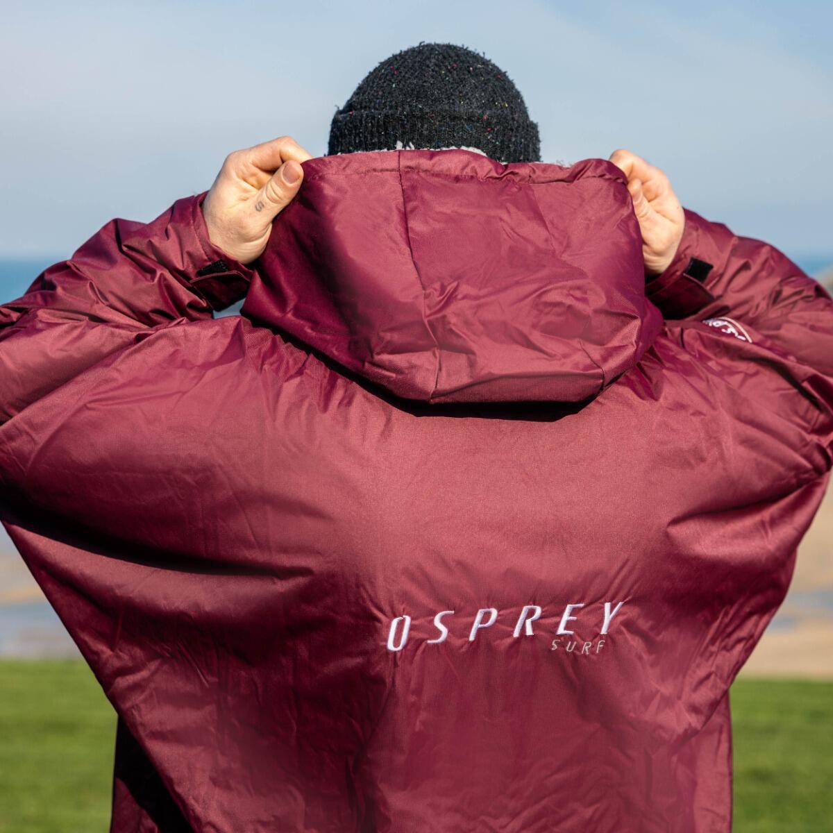 Osprey Adult Changing Robe, Waterproof Changing Robe Maroon 3/6