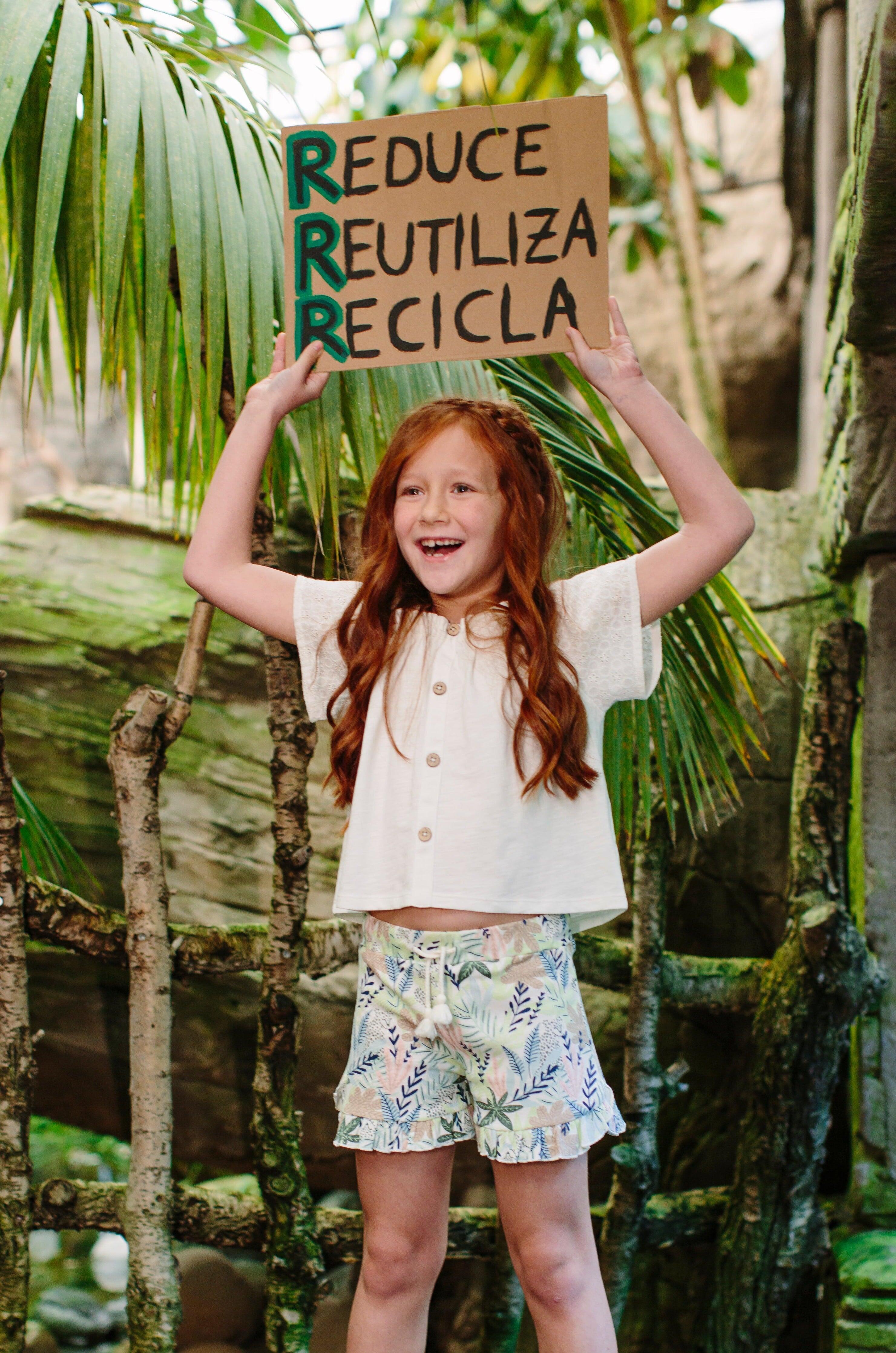 Camiseta de niña crudo mangas en bordado inglés 3/5