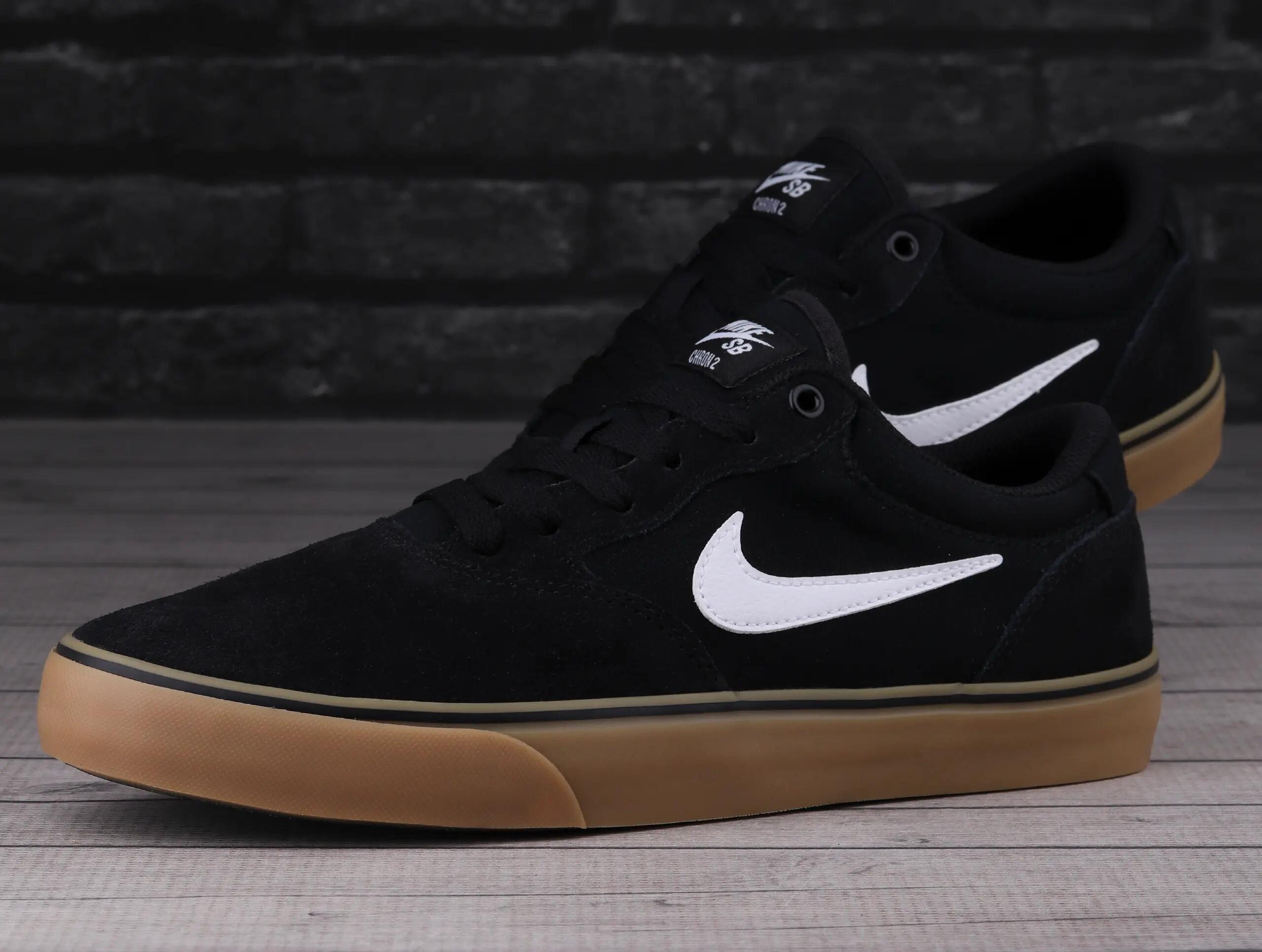 Nike SB Chron 2 Black Gum 3/7