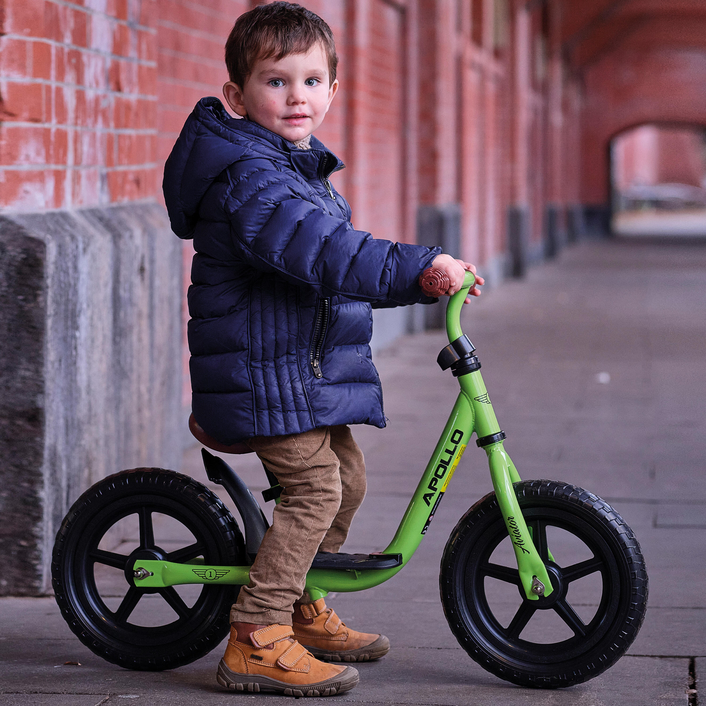 Aviator Bicicleta sin Pedales de 12 Pulgadas – para Niñas y Niños 6/7
