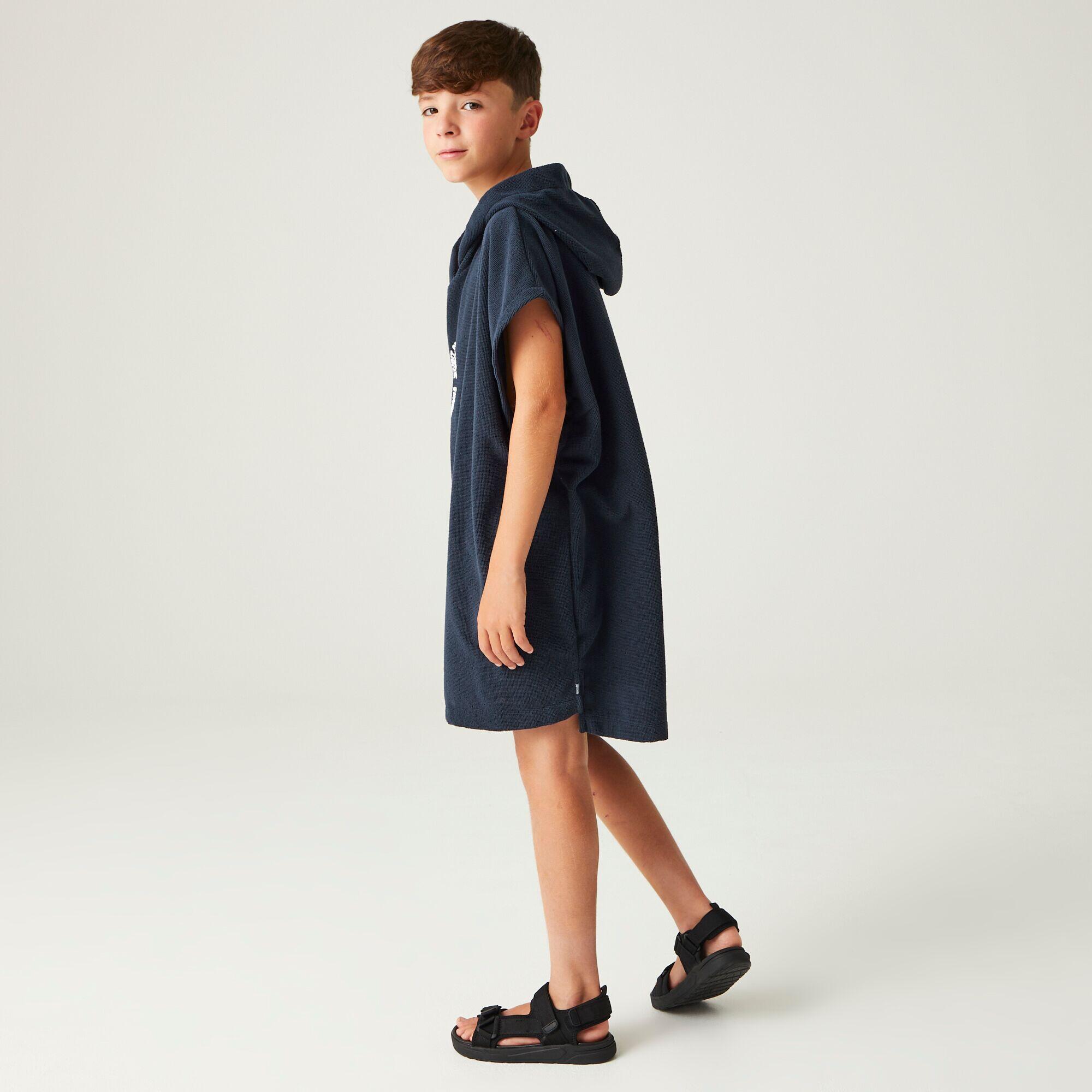 Kids' Towel Robe 2/7