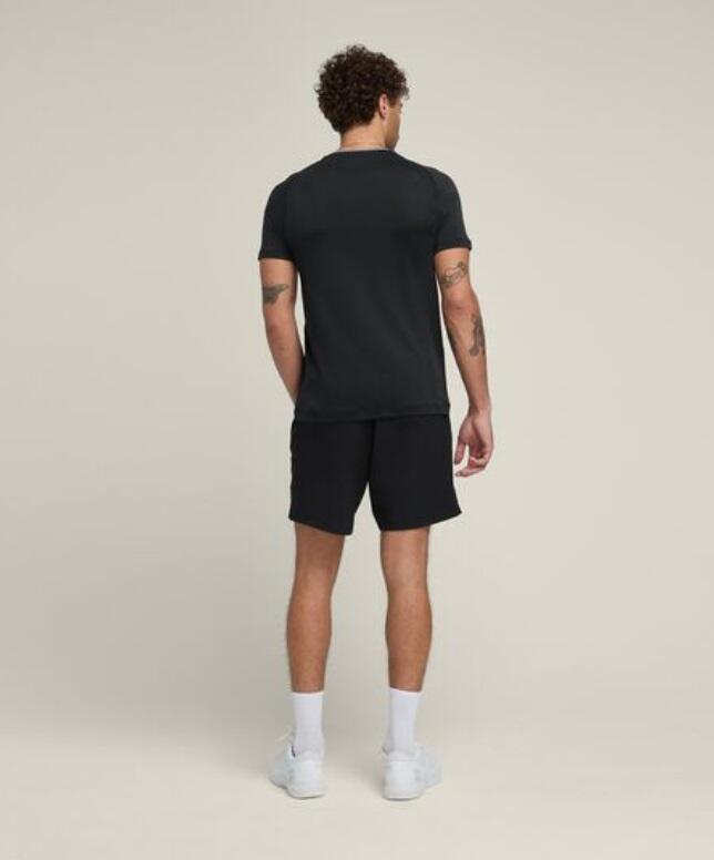 TEAM SEAMLESS CREW BLACK MAN 2/5
