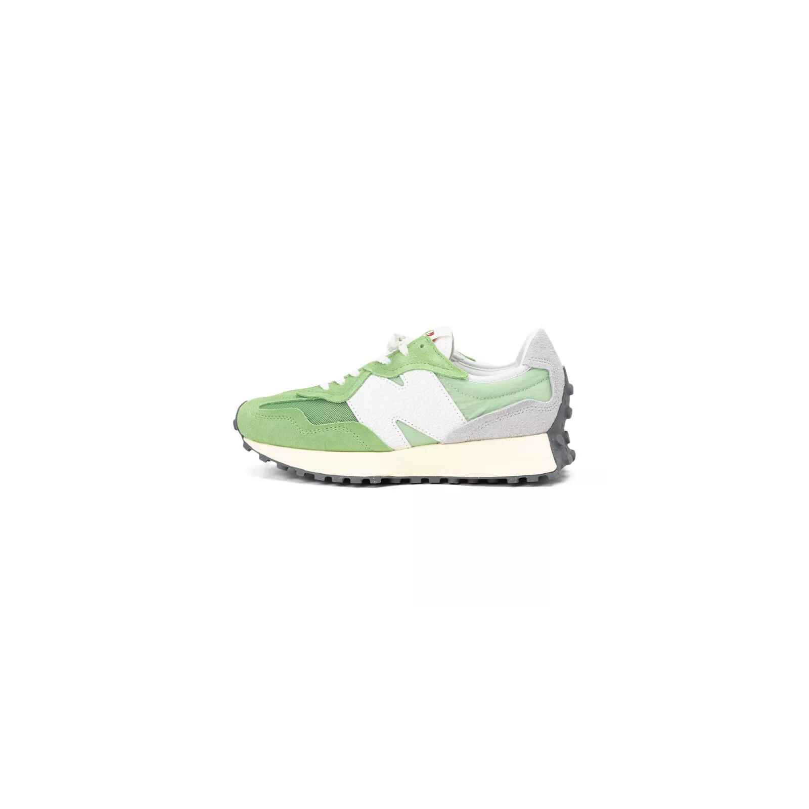 NEW BALANCE picture
