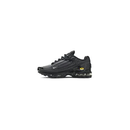 Basket Nike AIR MAX PLUS 3