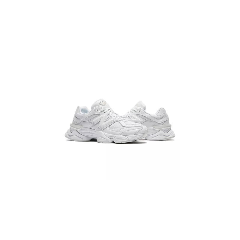 9060 Triple White