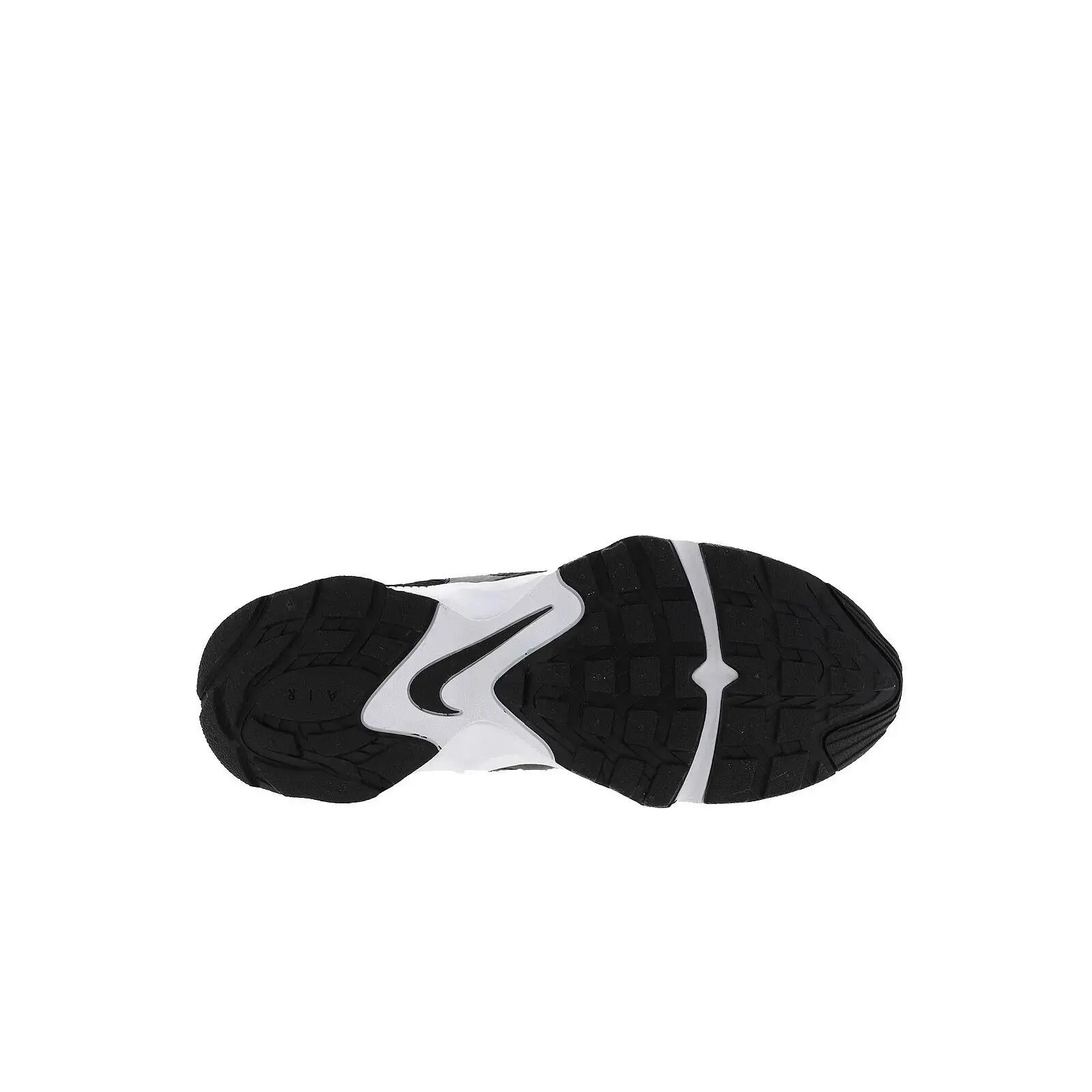 Calzado Nike Air Heights Negro/Blanco 5/5