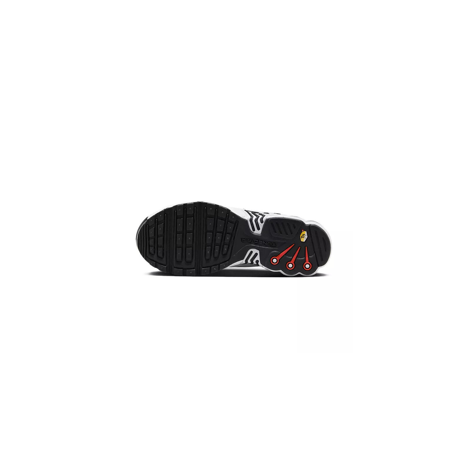 Basket Nike AIR MAX PLUS 3 5/5