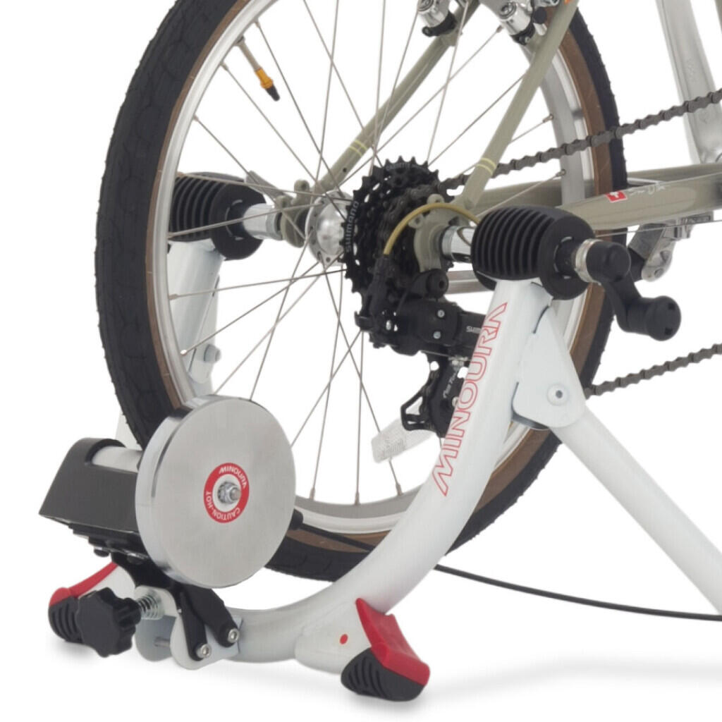 Minoura LR241 LiveRide bike trainer con interruttore QR sul manubrio 4/7