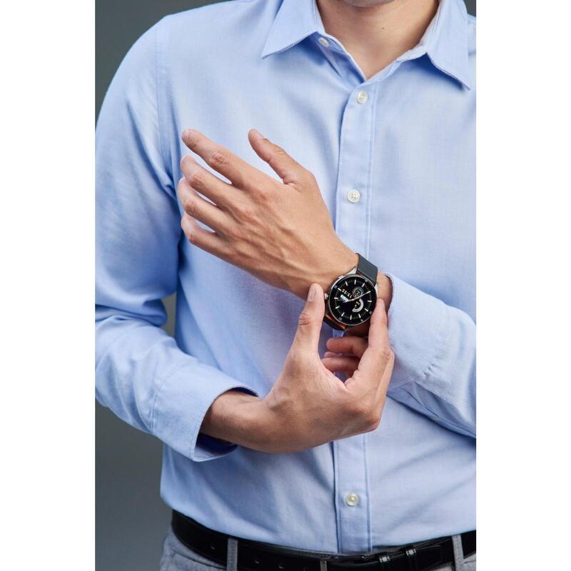 Ceas Smartwatch Maxcom FW66 Iron R, ecran 1.43 AMOLED, rezolutie 466466, 300 mAh
