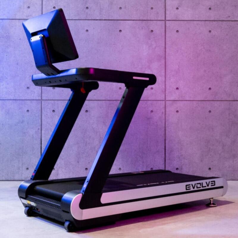 Tapis de course avec écran de divertissement tactile - Evolve Fitness HT-500-TFT