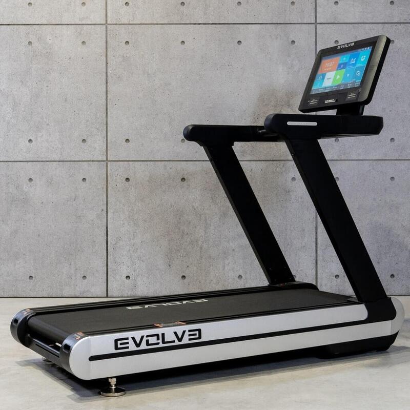 Loopband met touchscreen entertainment scherm - Evolve Fitness HT-500-TFT