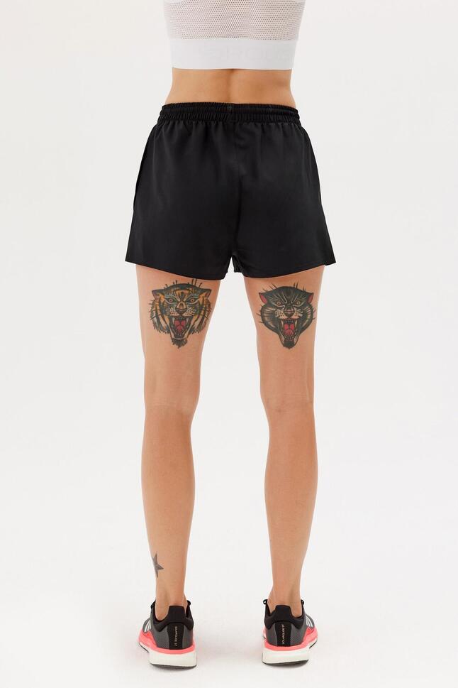 Damskie spodenki szorty do biegania Rough Radical Ultimate Shorts