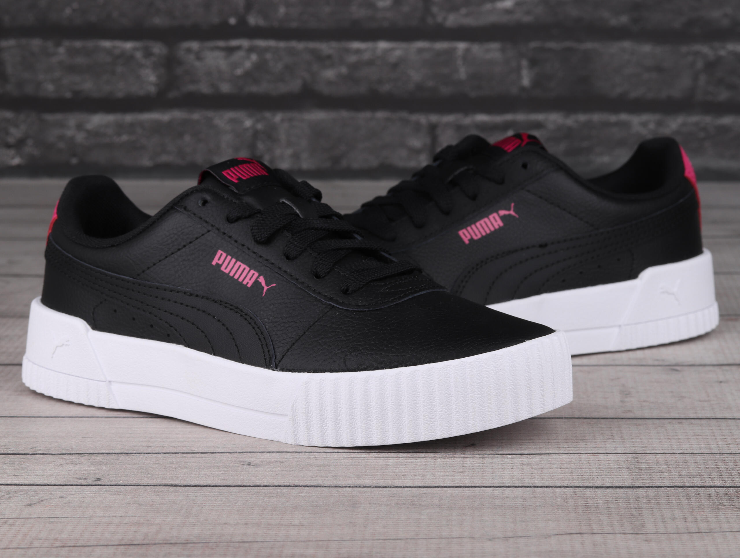 Buty damskie sportowe Puma CARINA 2/7