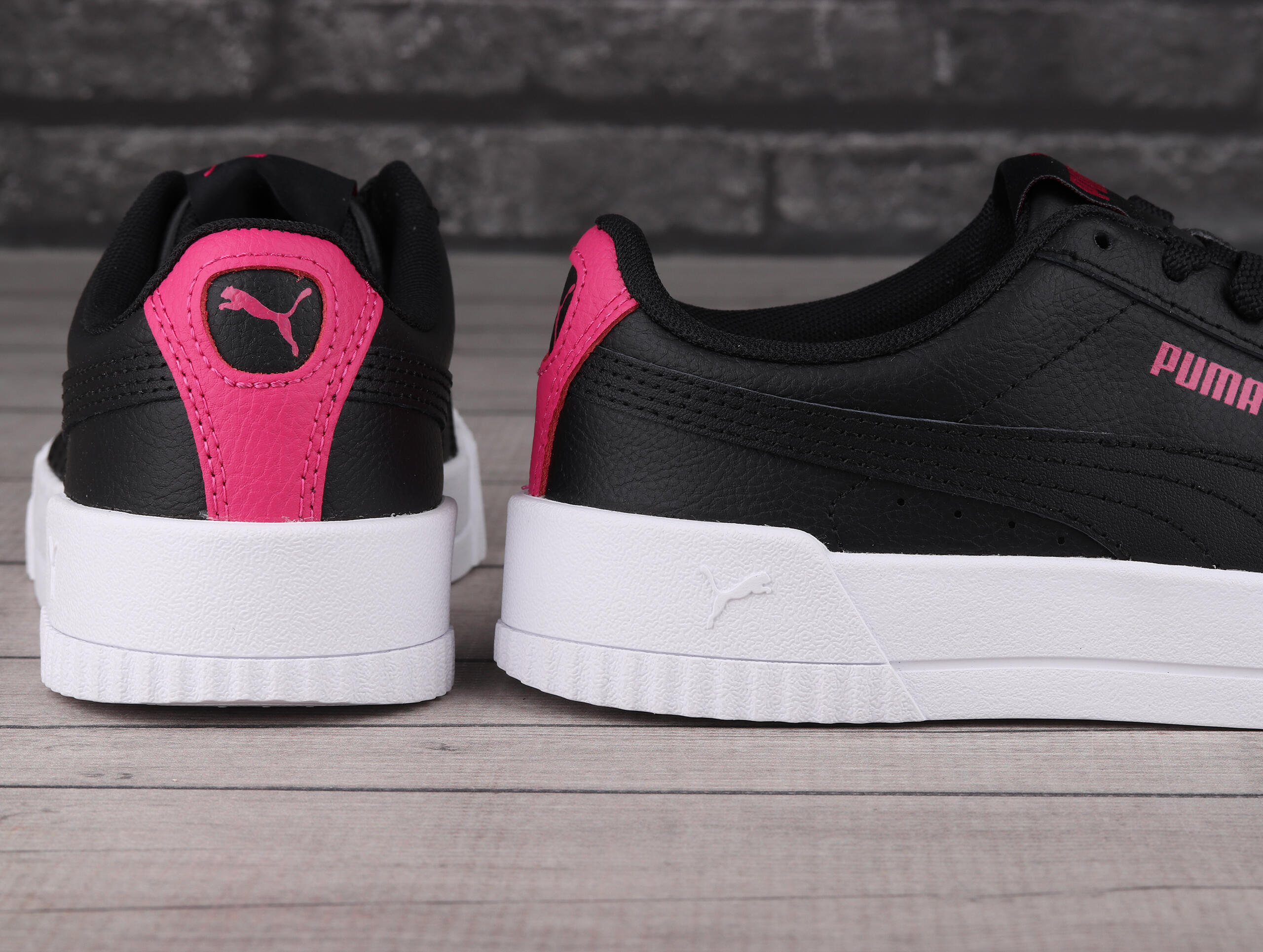 Buty damskie sportowe Puma CARINA 4/7