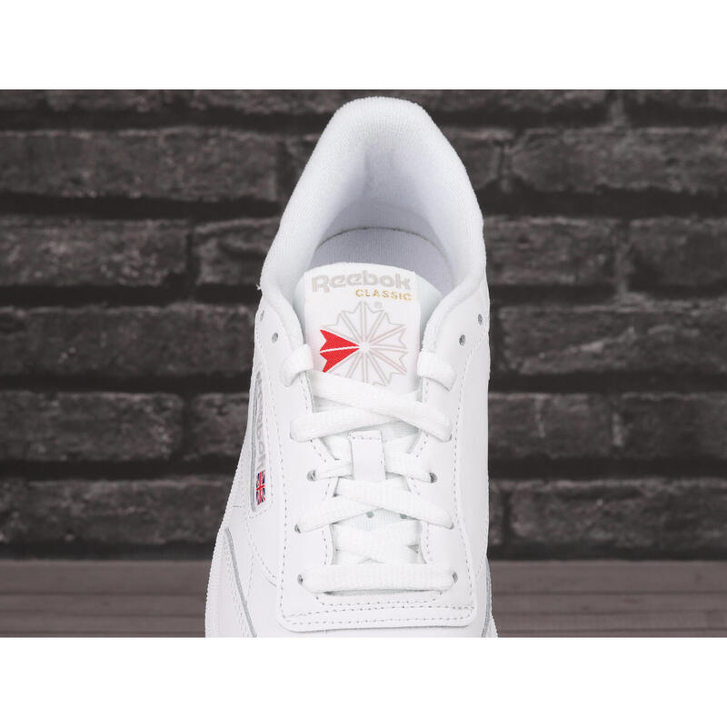 Pantofi Sport Reebok Model Club C 85 Culoare Alb