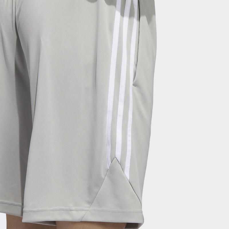 Short Legends 3-Stripes Basketball