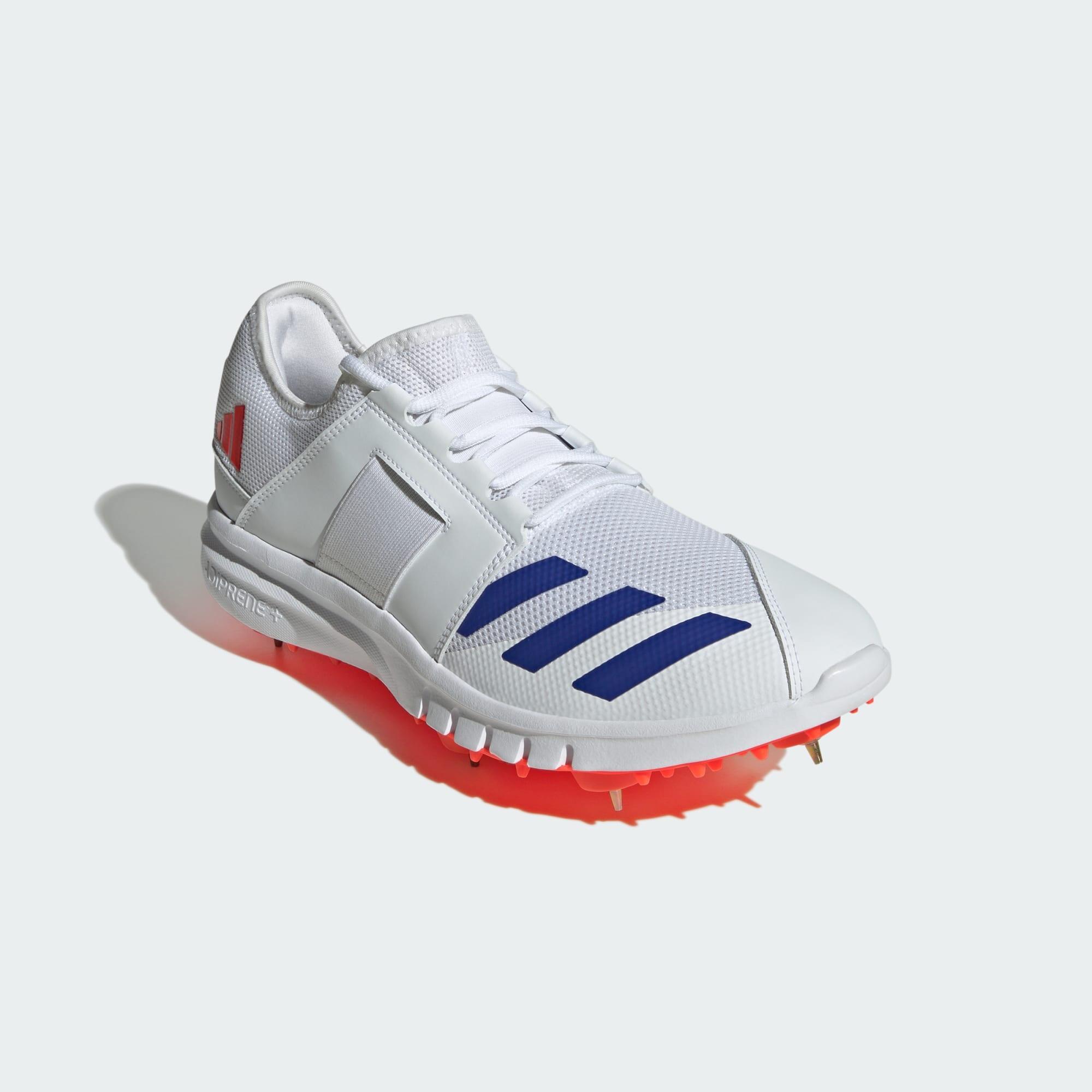 Chaussure Howzat Spike 20 6/7