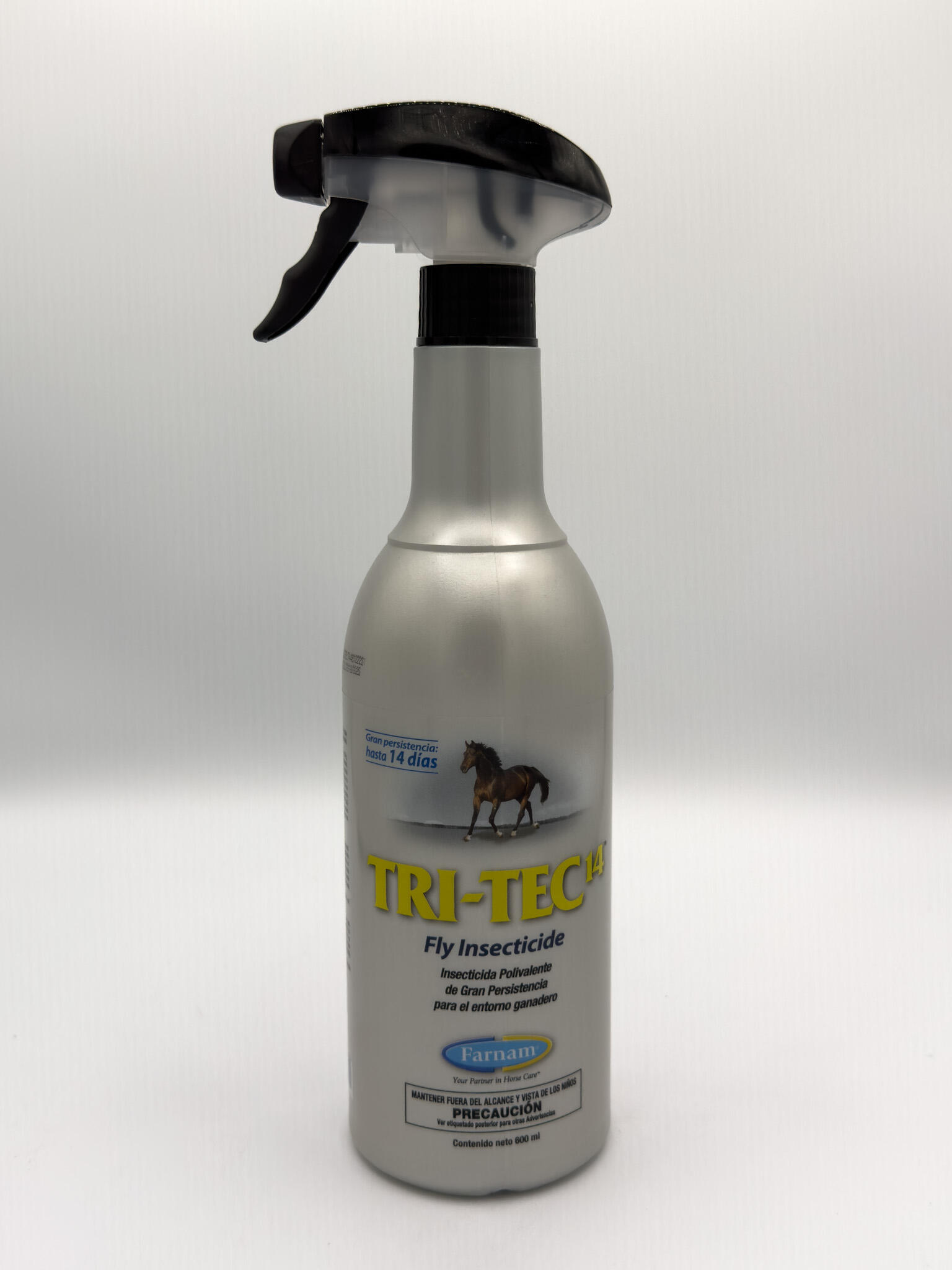 Insecticida polivalente TRITEC 14™ 600ml, de gran persistencia líder en Europa. 2/4