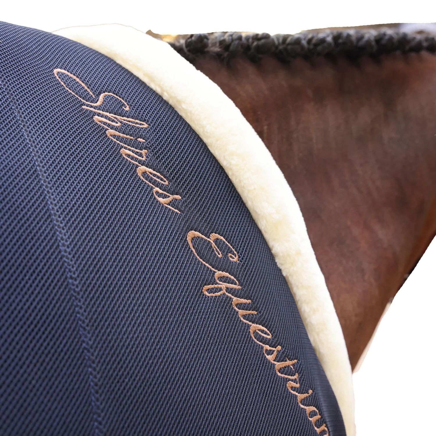 Deluxe StandardNeck Air Motion Horse Cooler Rug (Navy) 2/3