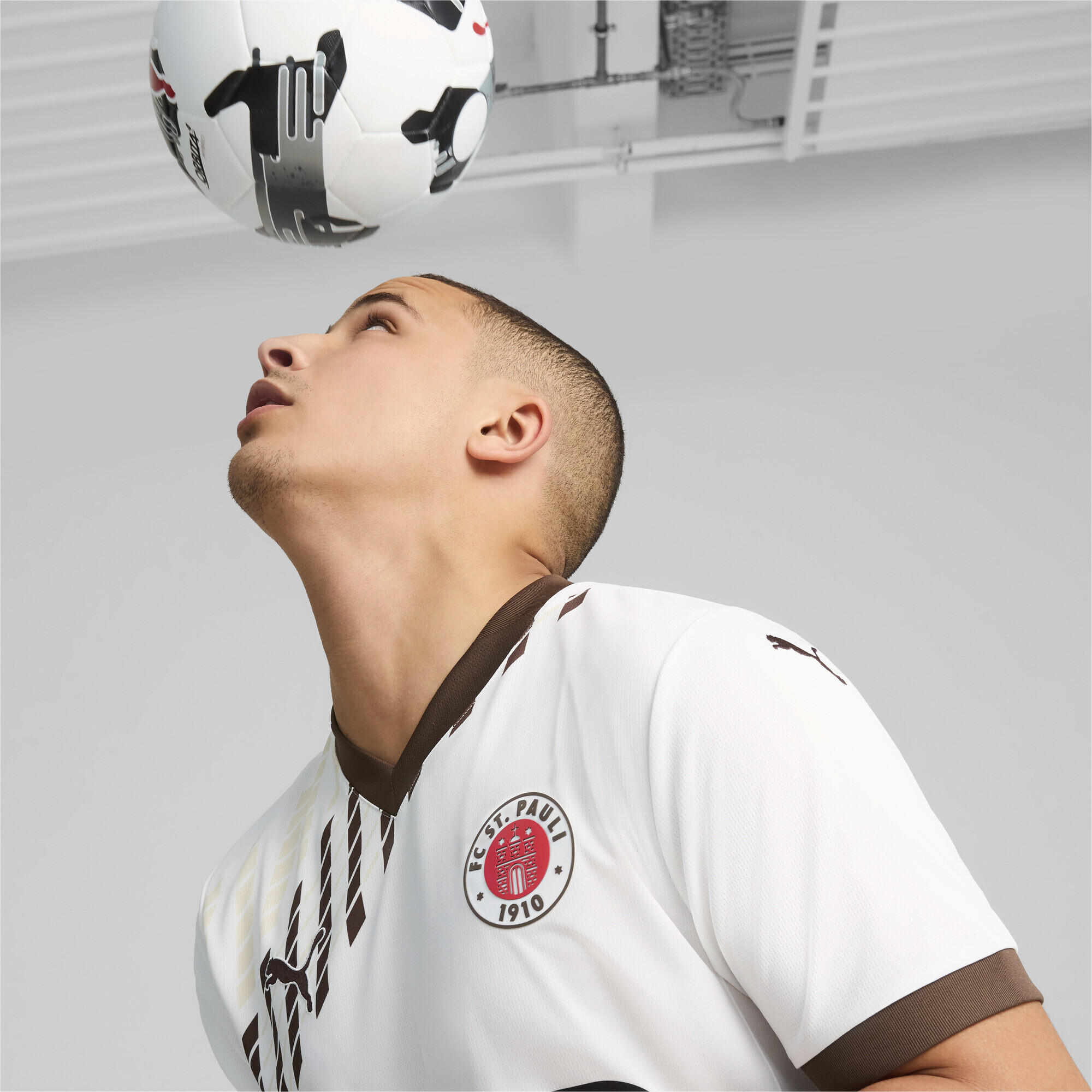 Maillot Away 24/25 FC St. Pauli Homme PUMA White Espresso Brown 3/7