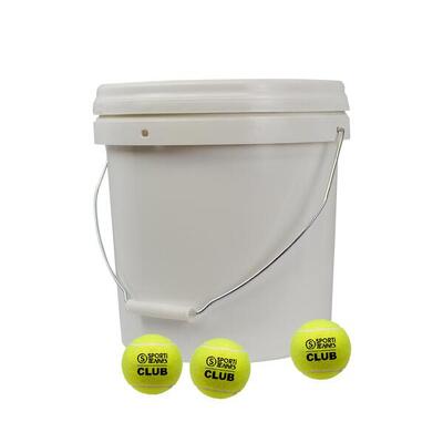 Emmer met 36 tennisballen sporti