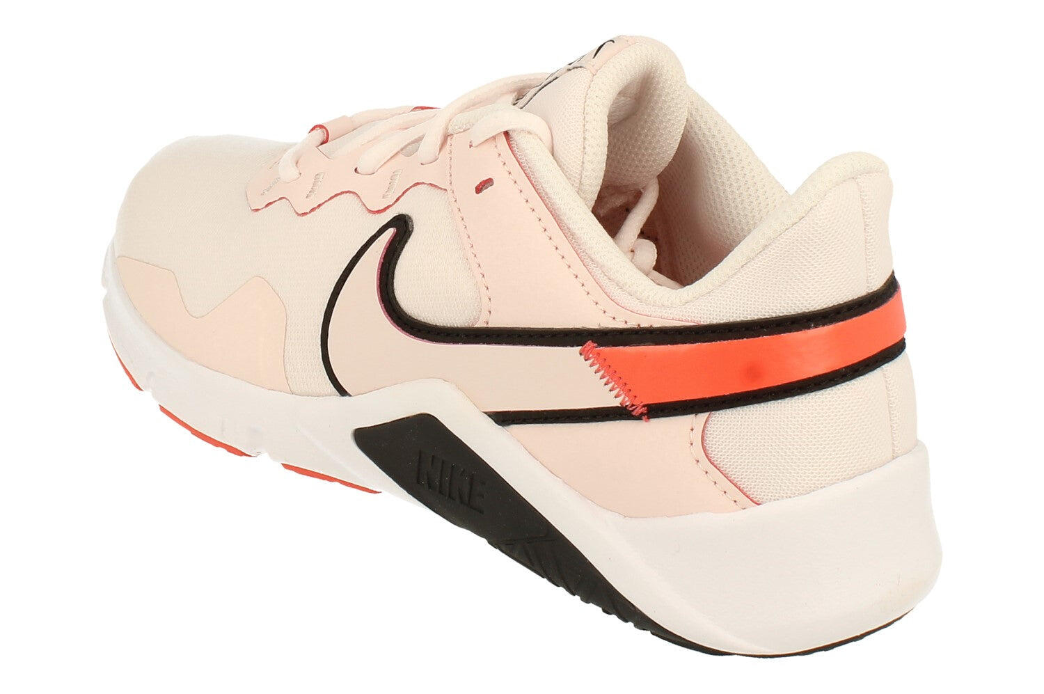 Womens Legend Essential 2 Cq9545 2/5