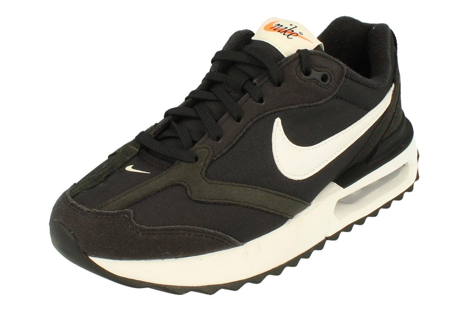 NIKE picture