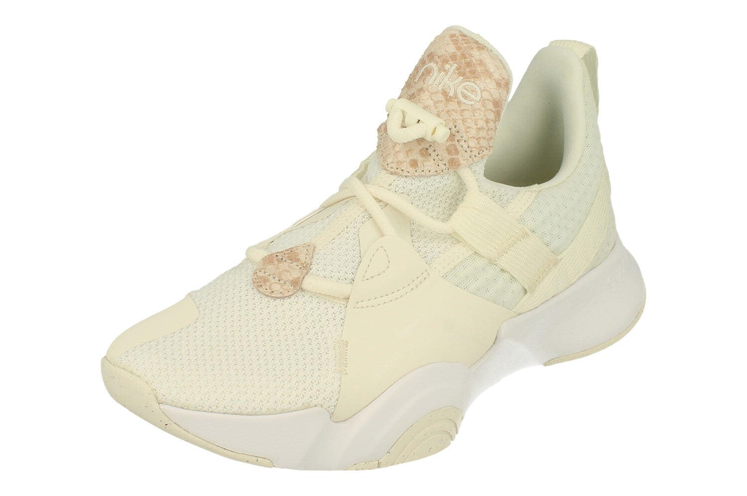 nike training superrep groove trainers in leopard