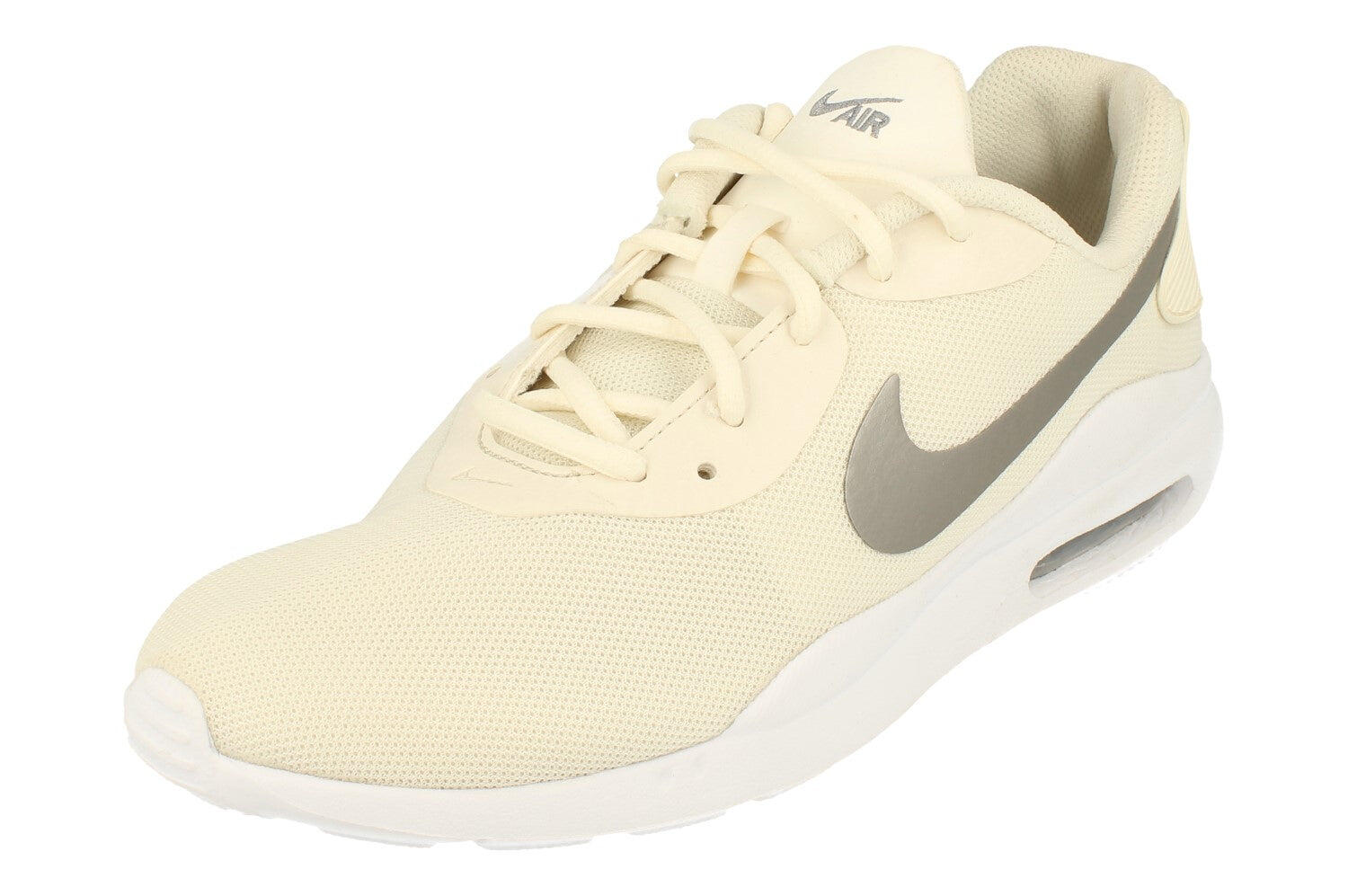 nike max oketo women's