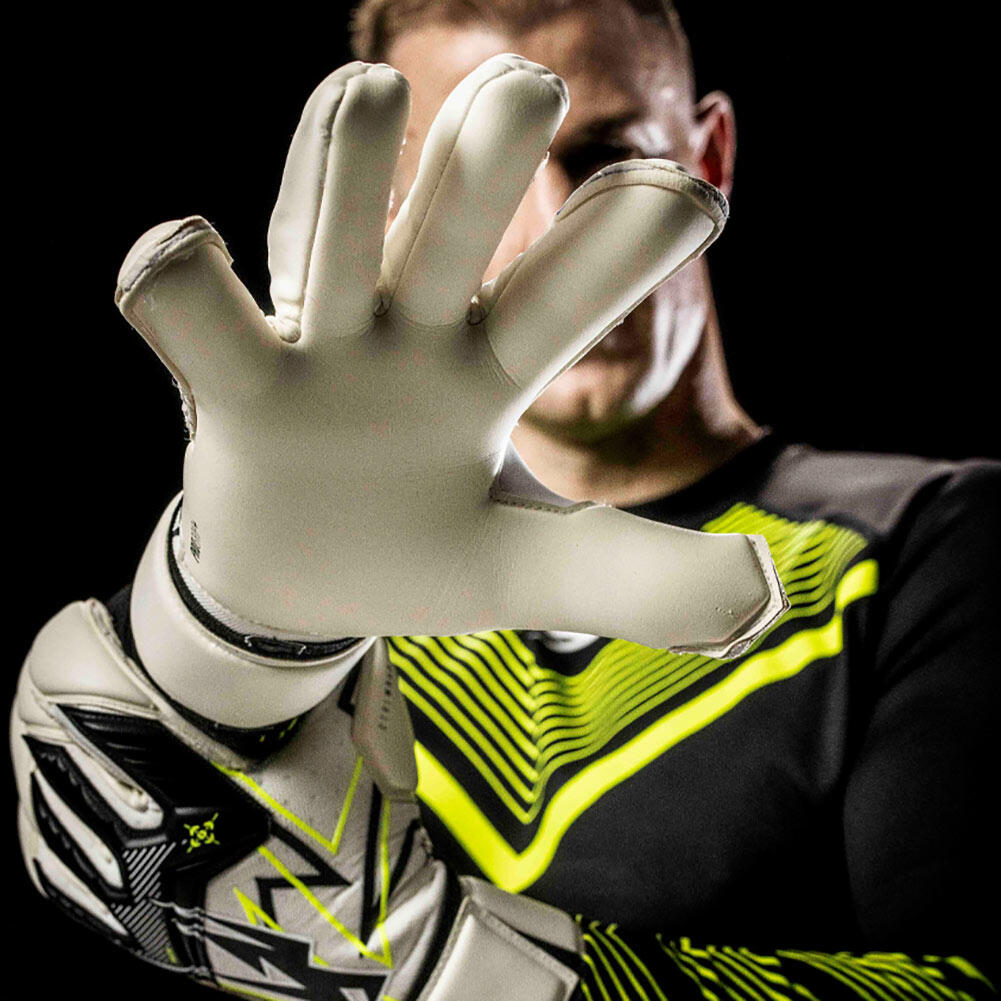 Kaliaaer Joe Hart JHPro 1.1 Junior Goalkeeper Gloves 3/4