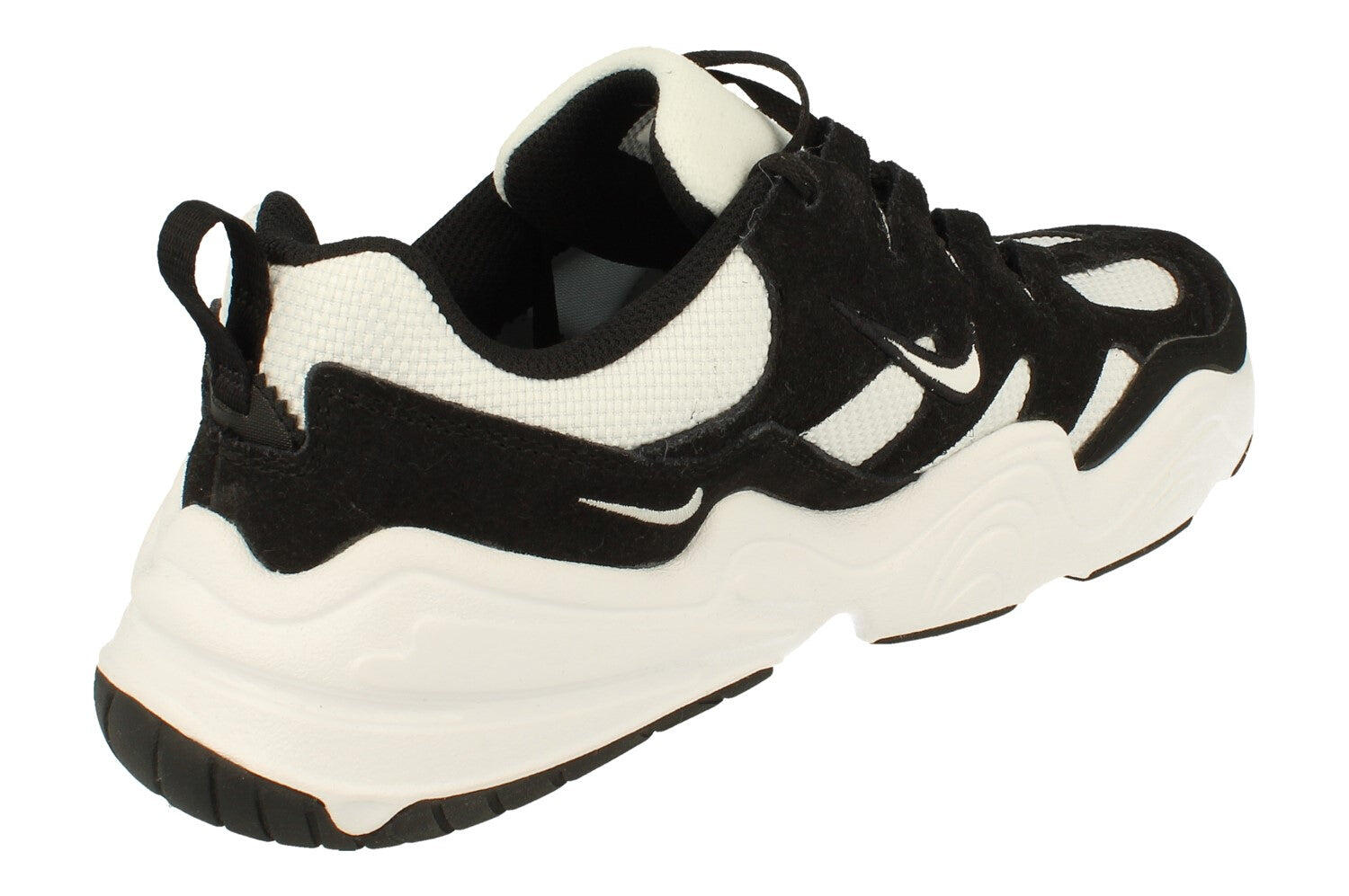 Tech Hera Mens Trainers FJ9532 3/5