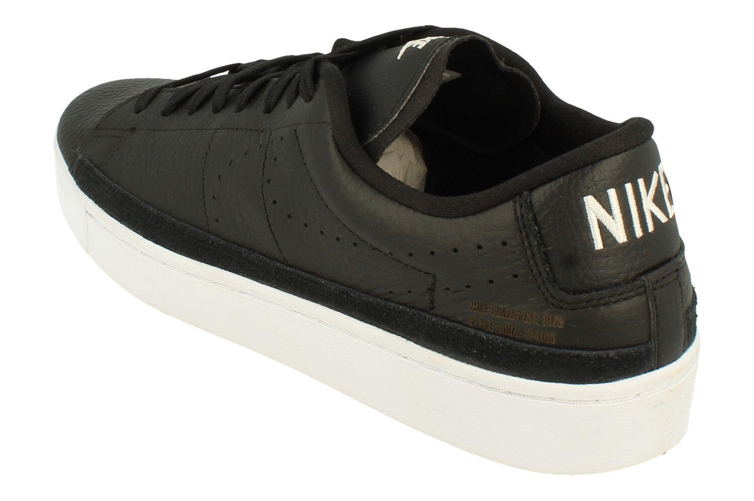 nike blazer low trainers