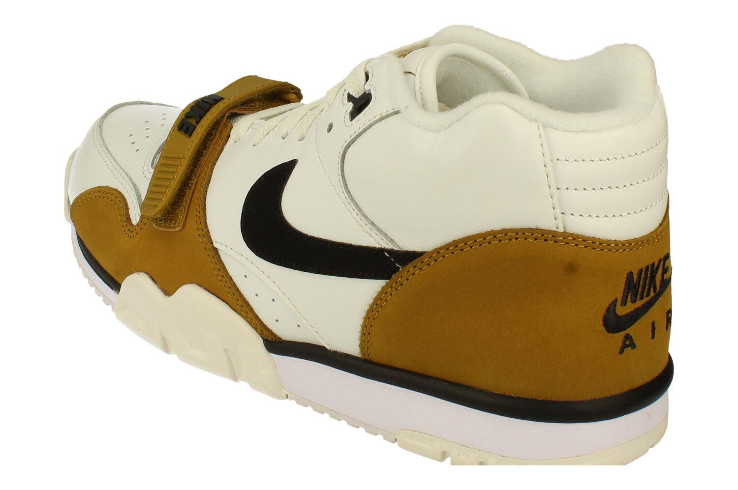 Nike 1 essential trainers discount