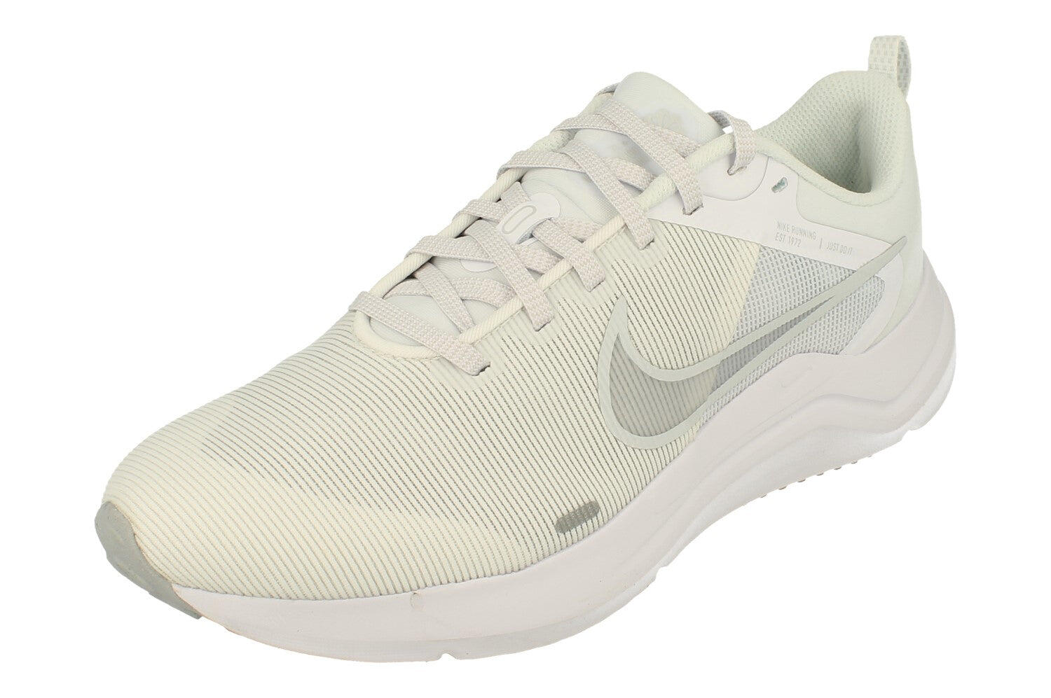 NIKE picture