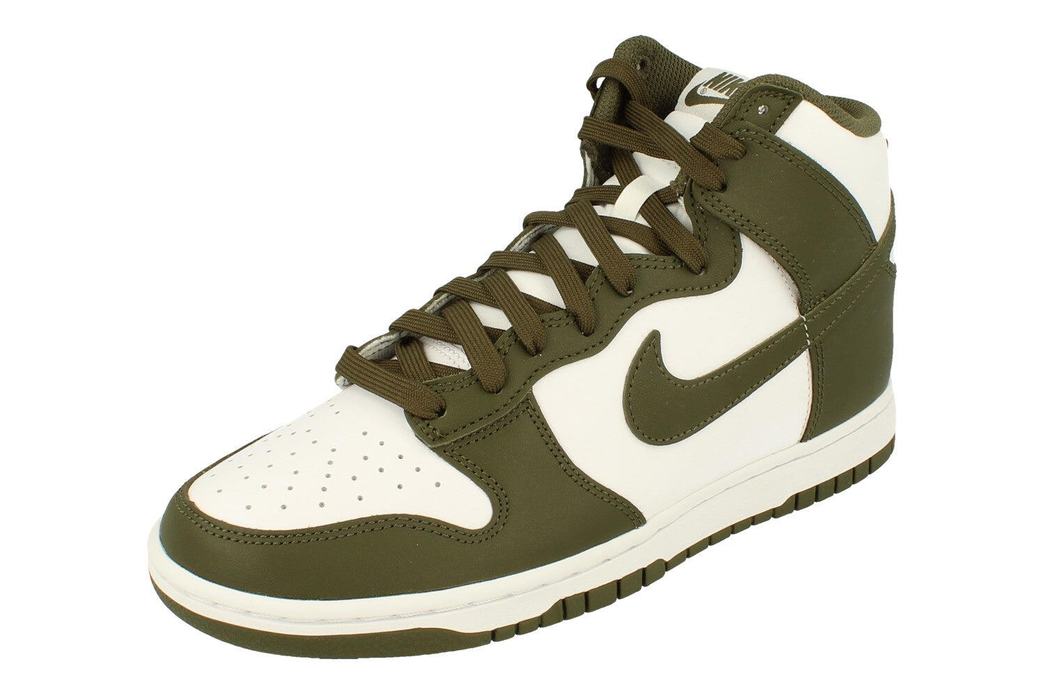 Dunk Hi Retro Mens Trainers Dd1399 1/5