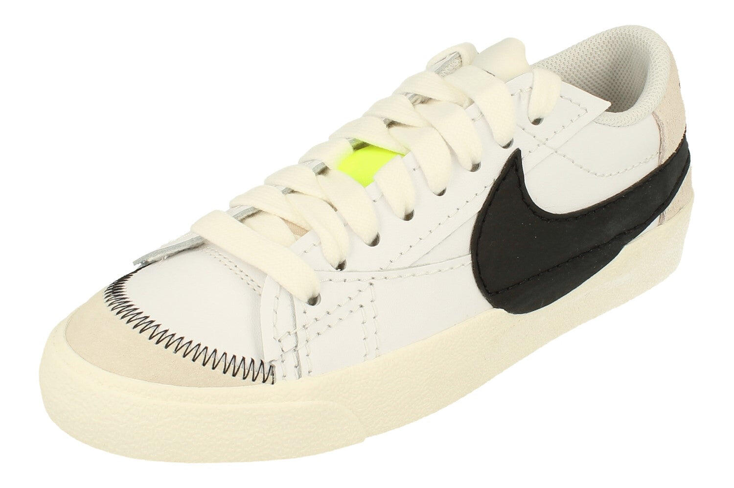 NIKE picture
