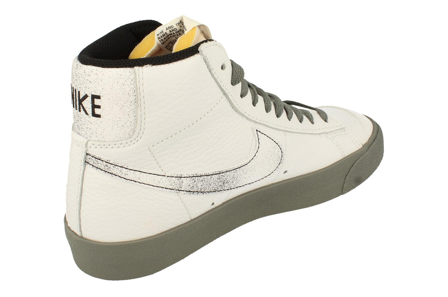 Nike Blazer Mid 77 Classics 50 Years of Hip-Hop 3/5