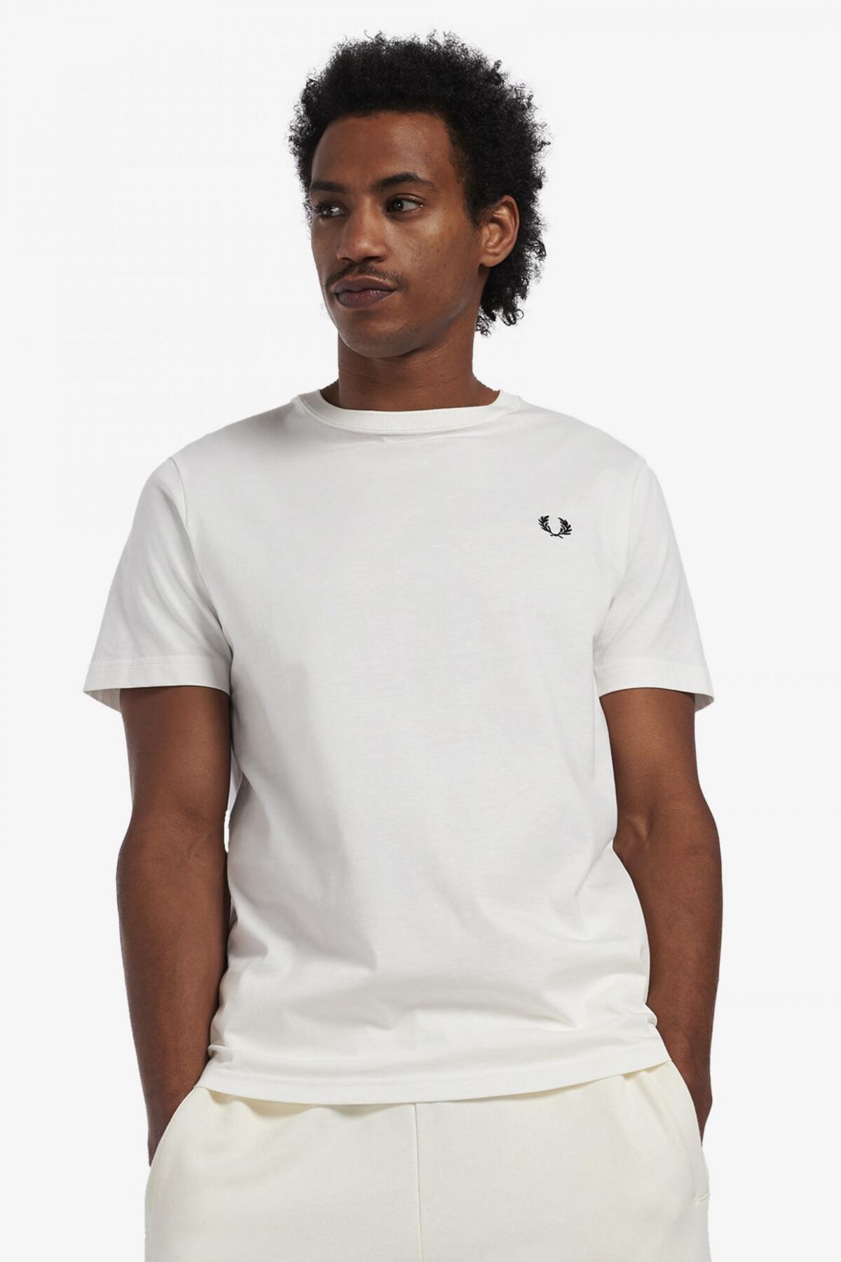 T-shirt Fred perry modèle M1600-129 pour homme 5/5