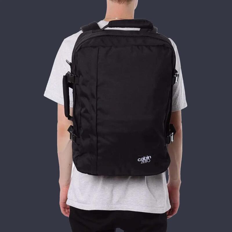Classic Backpack 44L - ABSOLUTE BLACK