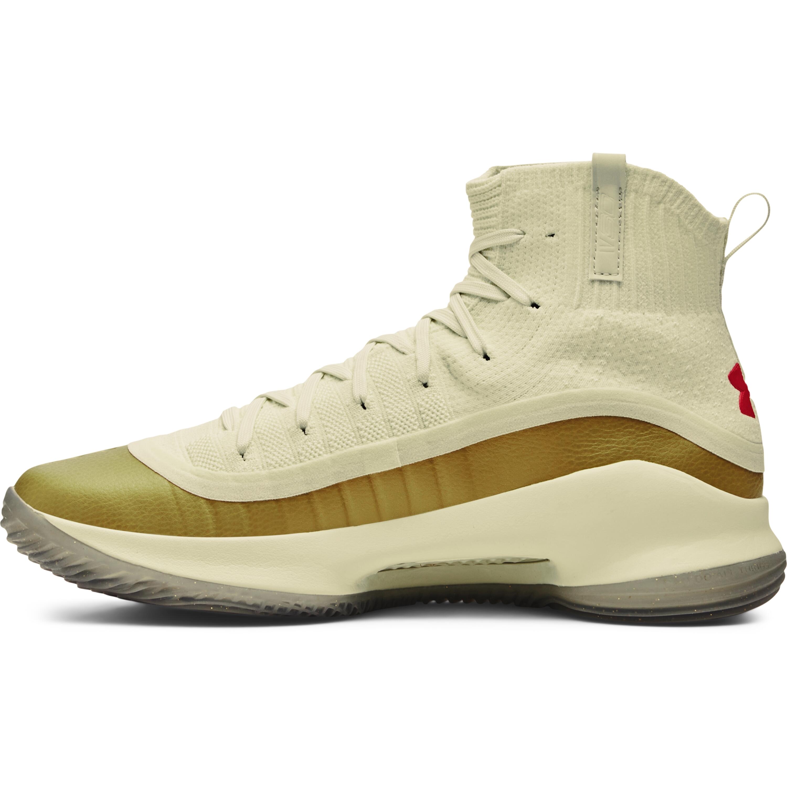 Chaussures indoor Under Armour Curry 4 3/5