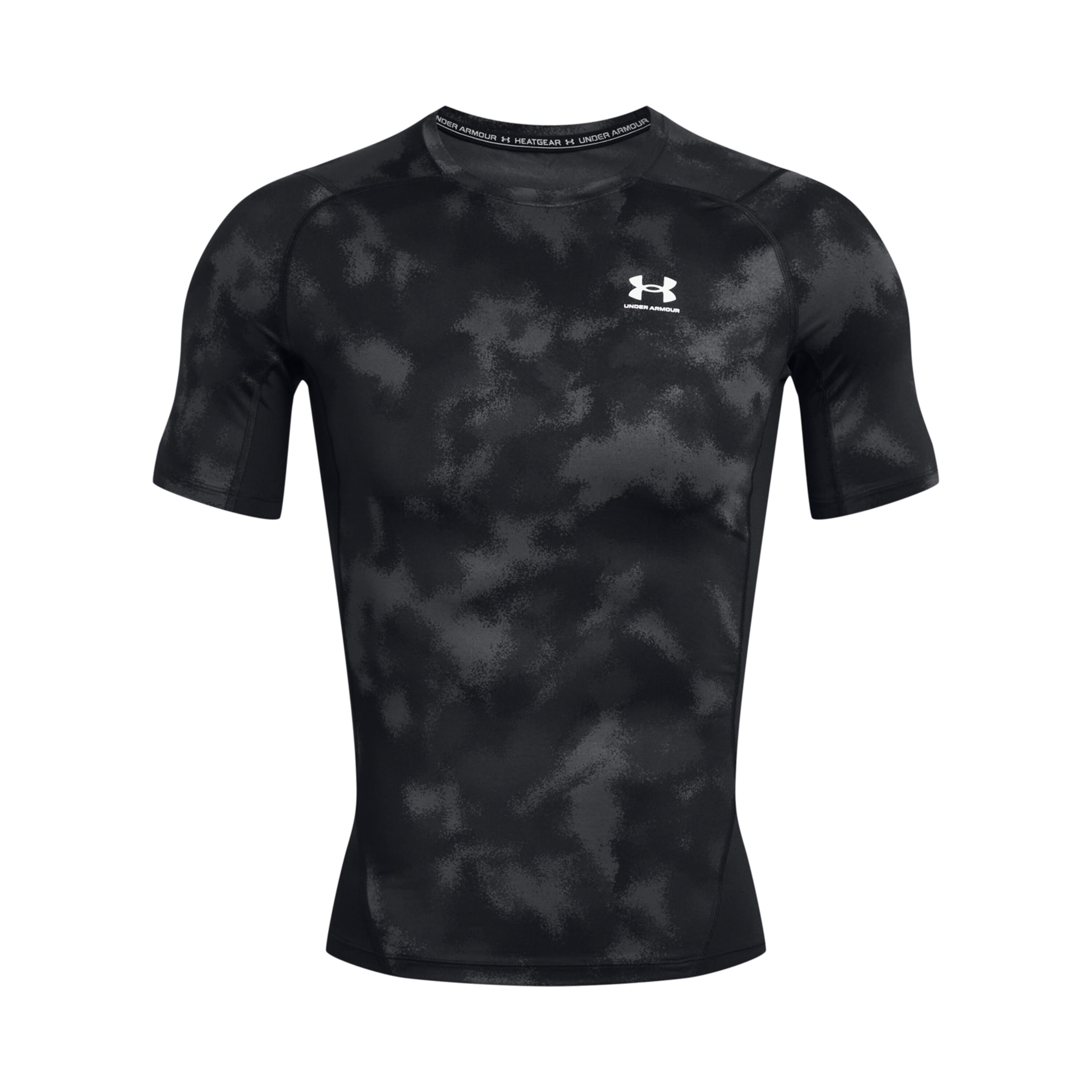 UNDER ARMOUR picture
