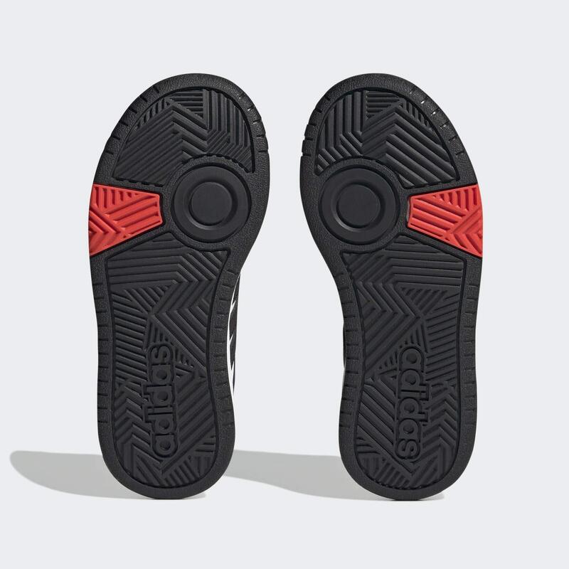 Sportovní boty Hoops
