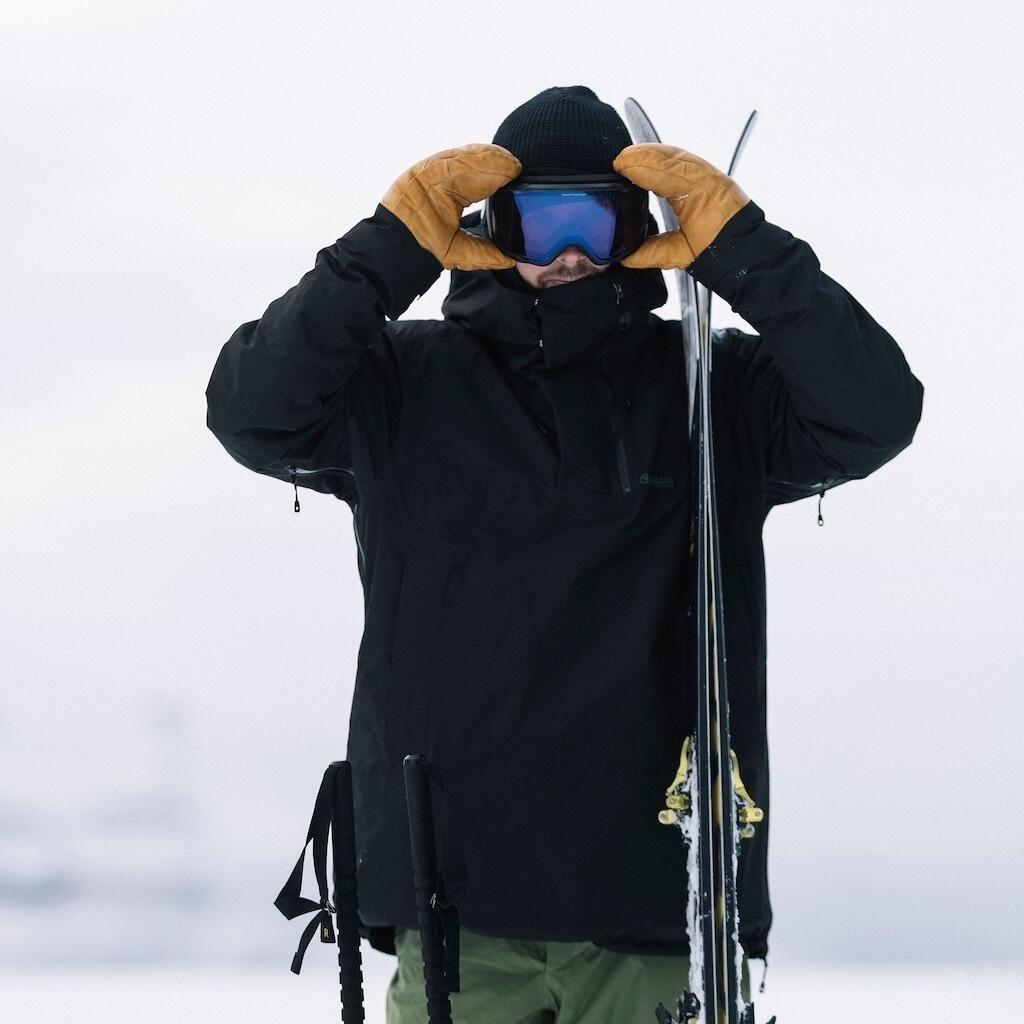 Bergans of Norway Stranda V2 Isolierter Anorak - Schwarz 4/7