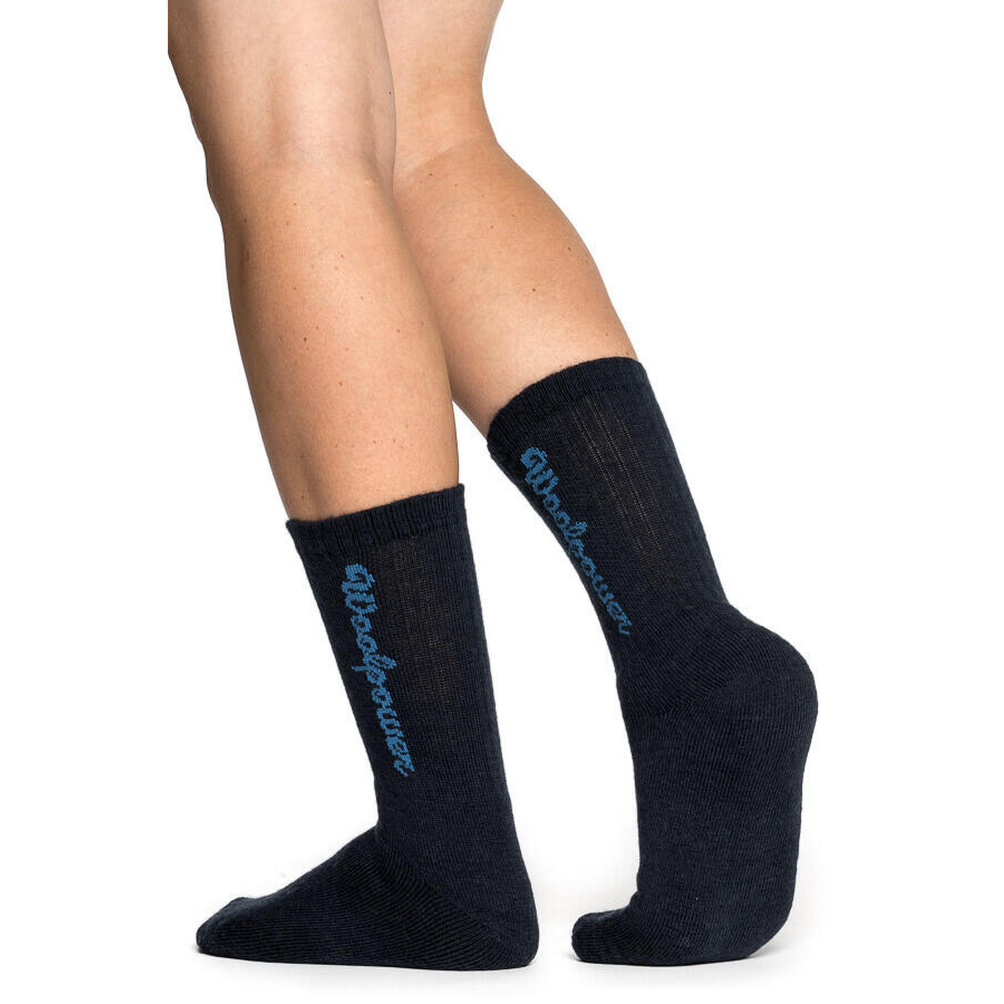 Woolpower Calcetines Merino Classic Logo 400 - Azul marino oscuro