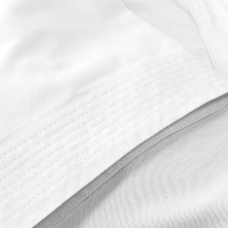 Kimono de karate kata taikyoku